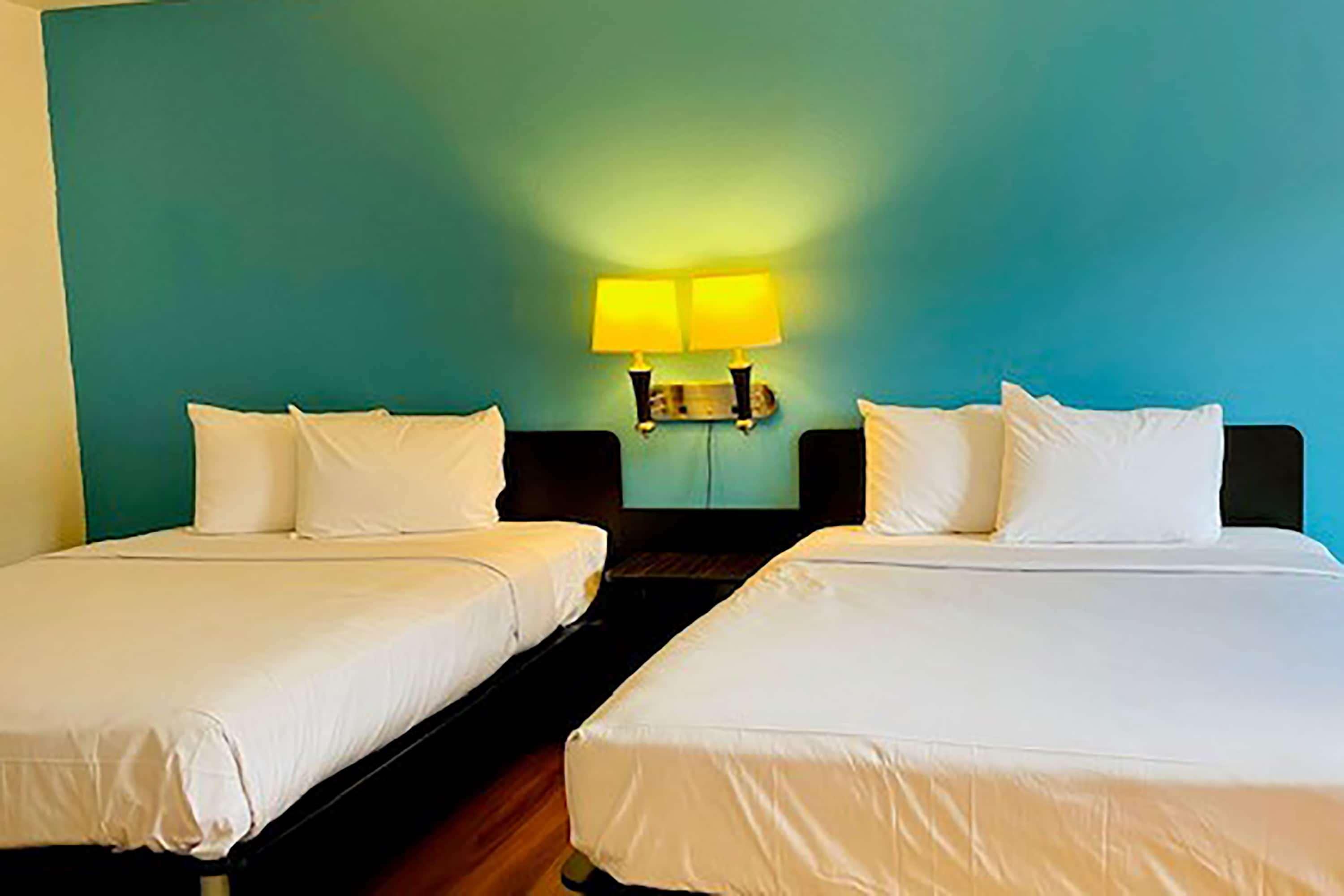 Travelodge Inn & Suites By Wyndham Missoula University Park Exterior foto